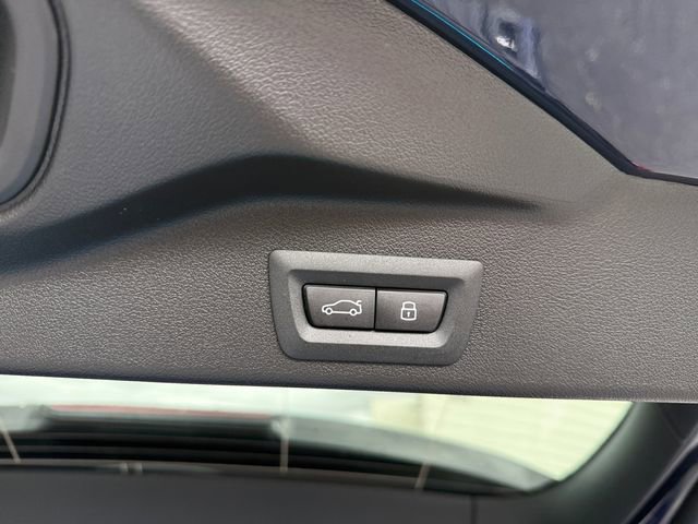 New 2026 BMW X5 xDrive50e image 20