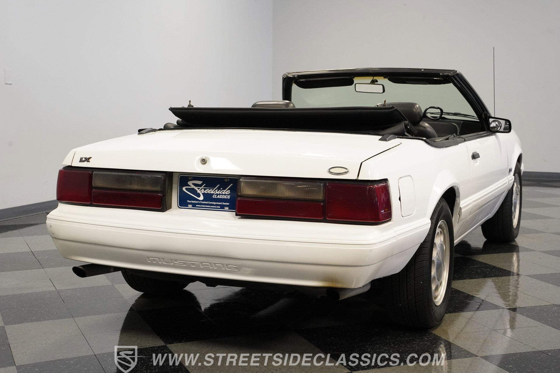 Used 1987 Ford Mustang LX image 12