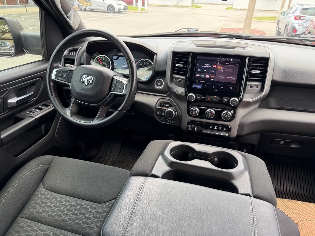 Used 2025 RAM 1500 Classic Warlock AWD/4WD image 18
