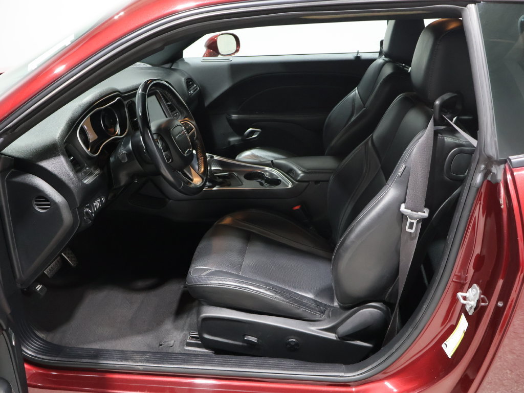 Used 2018 Dodge Challenger GT AWD/4WD image 10