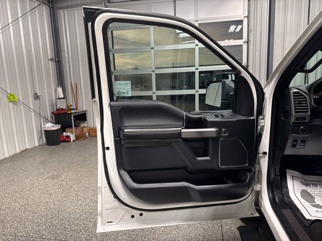 Used 2020 Ford F150 Platinum w/ Equipment Group 701A Luxury image 7