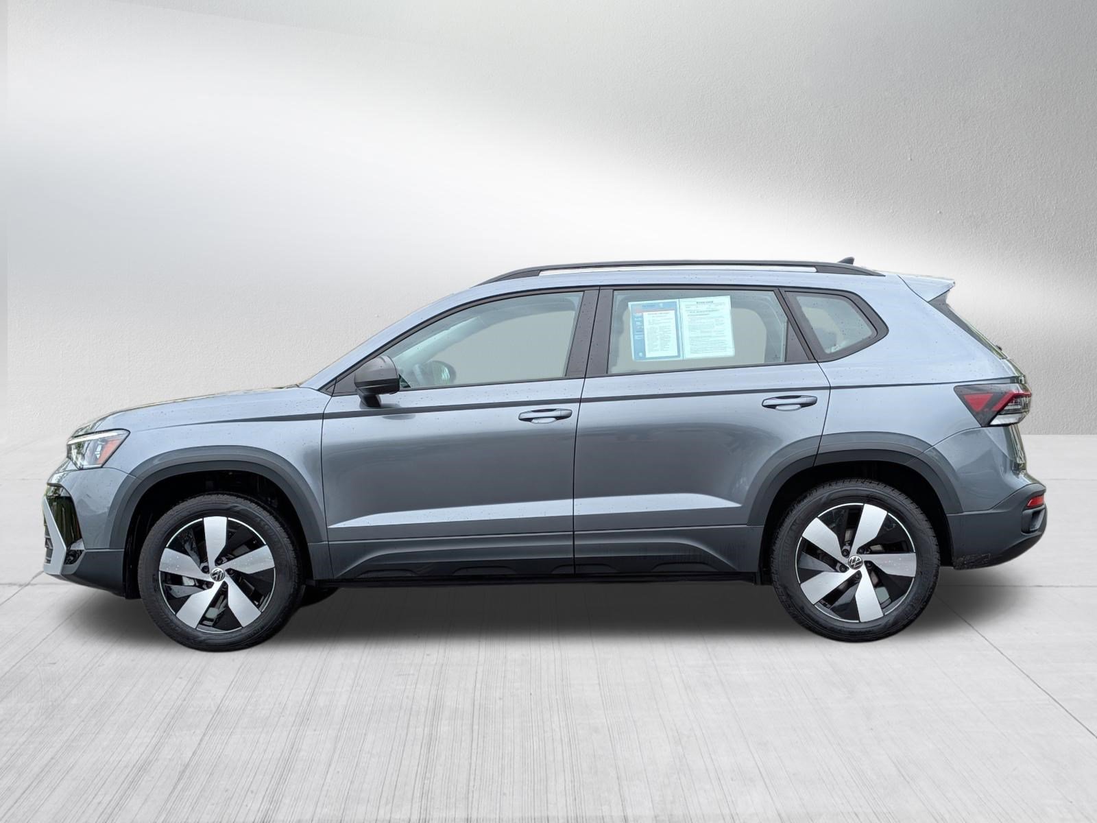 Used 2025 Volkswagen Taos S AWD/4WD image 4
