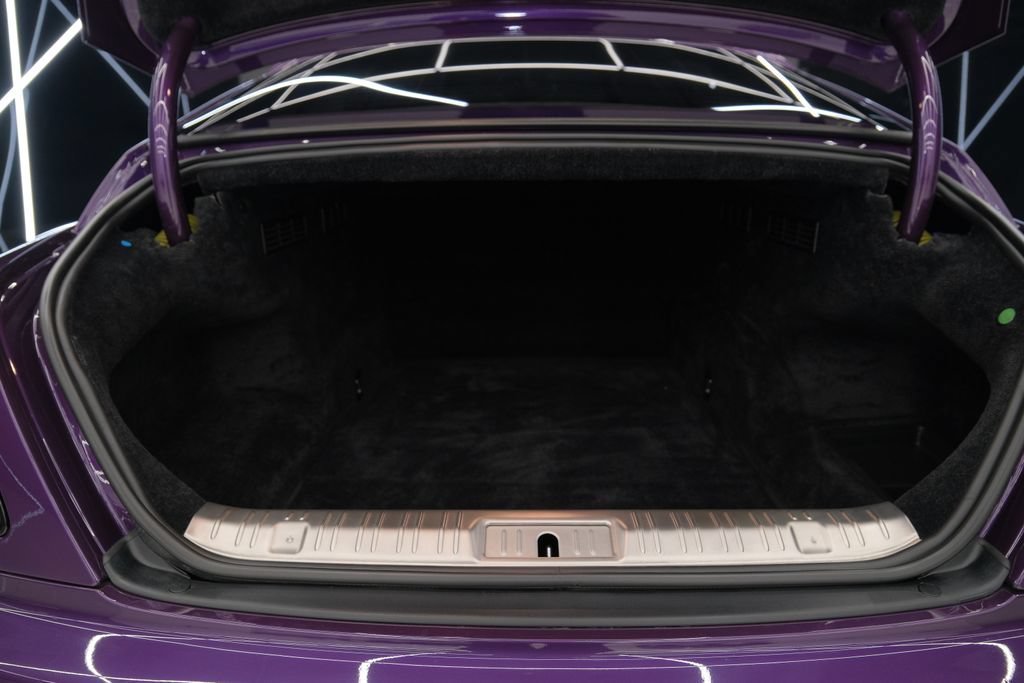 Used 2020 Rolls-Royce Wraith RWD image 32