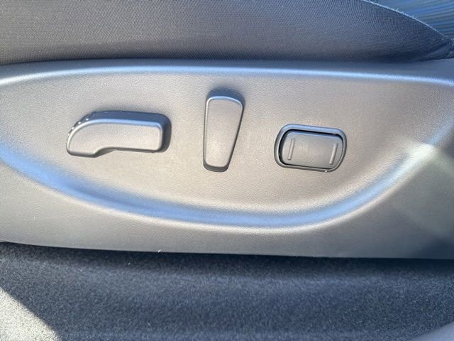 Used 2023 Nissan Leaf SV Plus image 15