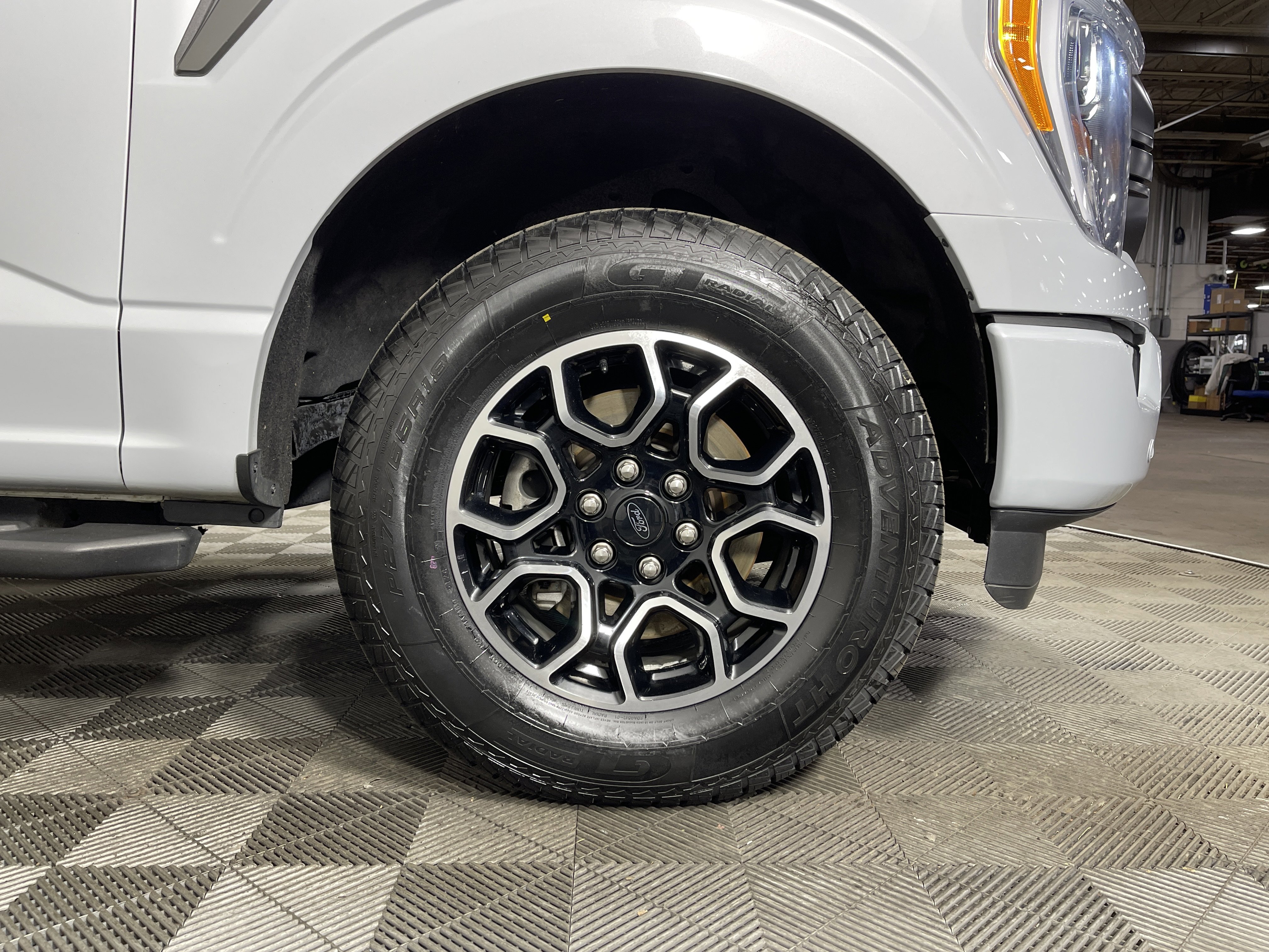 Used 2021 Ford F150 XLT w/ Equipment Group 302A High image 10