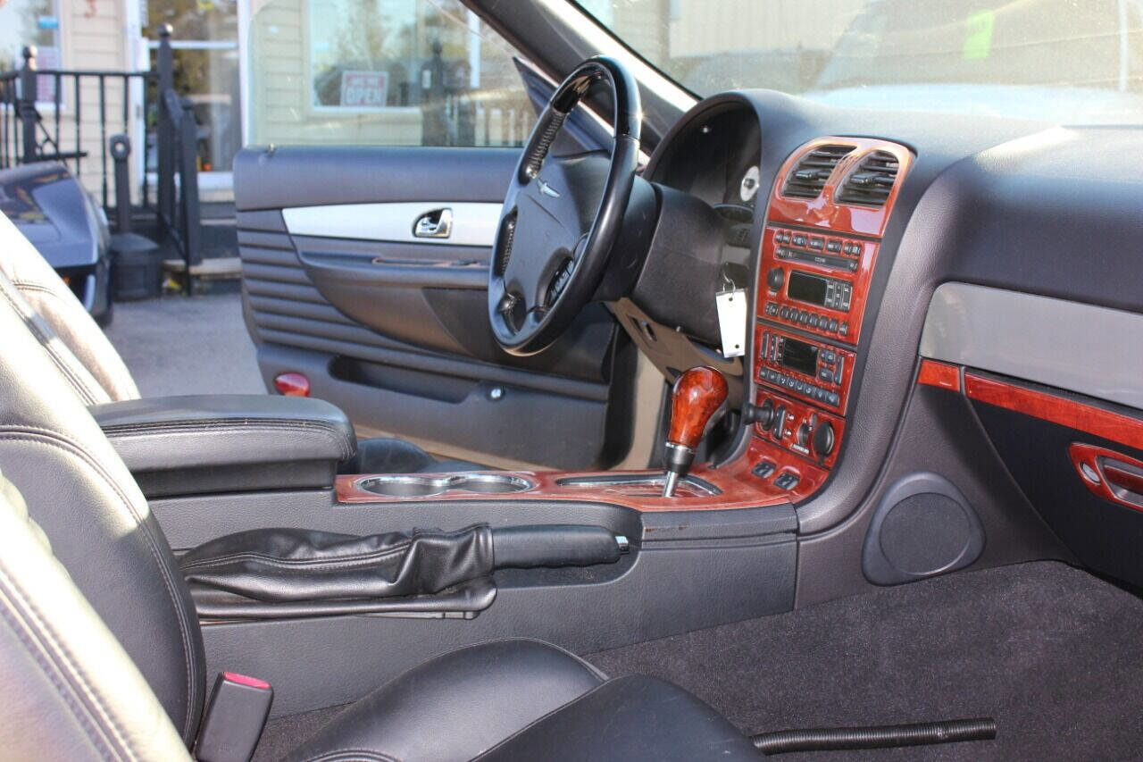 Used 2003 Ford Thunderbird image 15