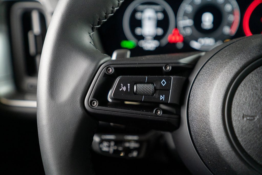 New 2025 Porsche Cayenne AWD/4WD image 40
