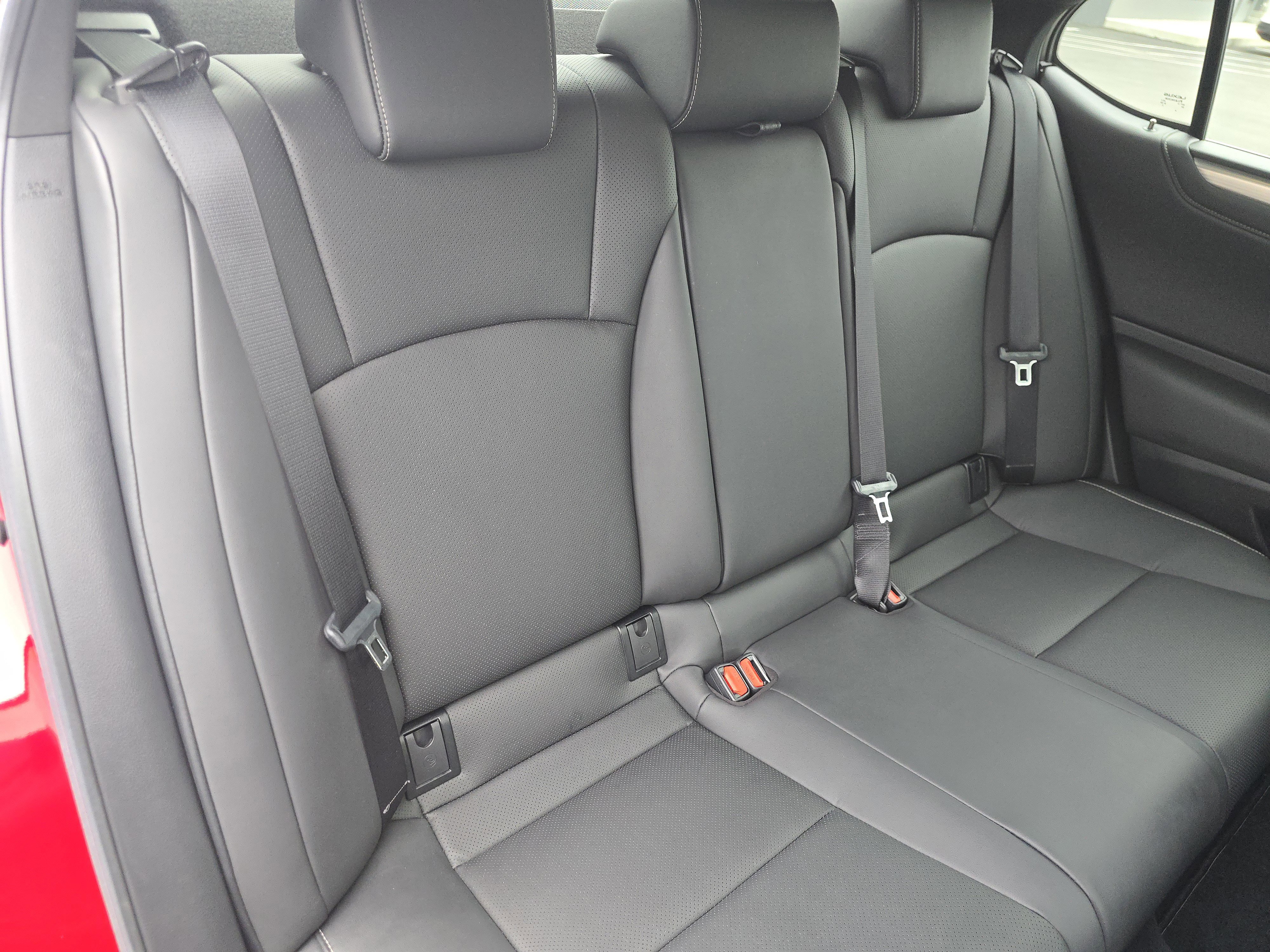 Used 2023 Lexus ES 350 F Sport w/ Accessory Package (Z1) FWD image 18