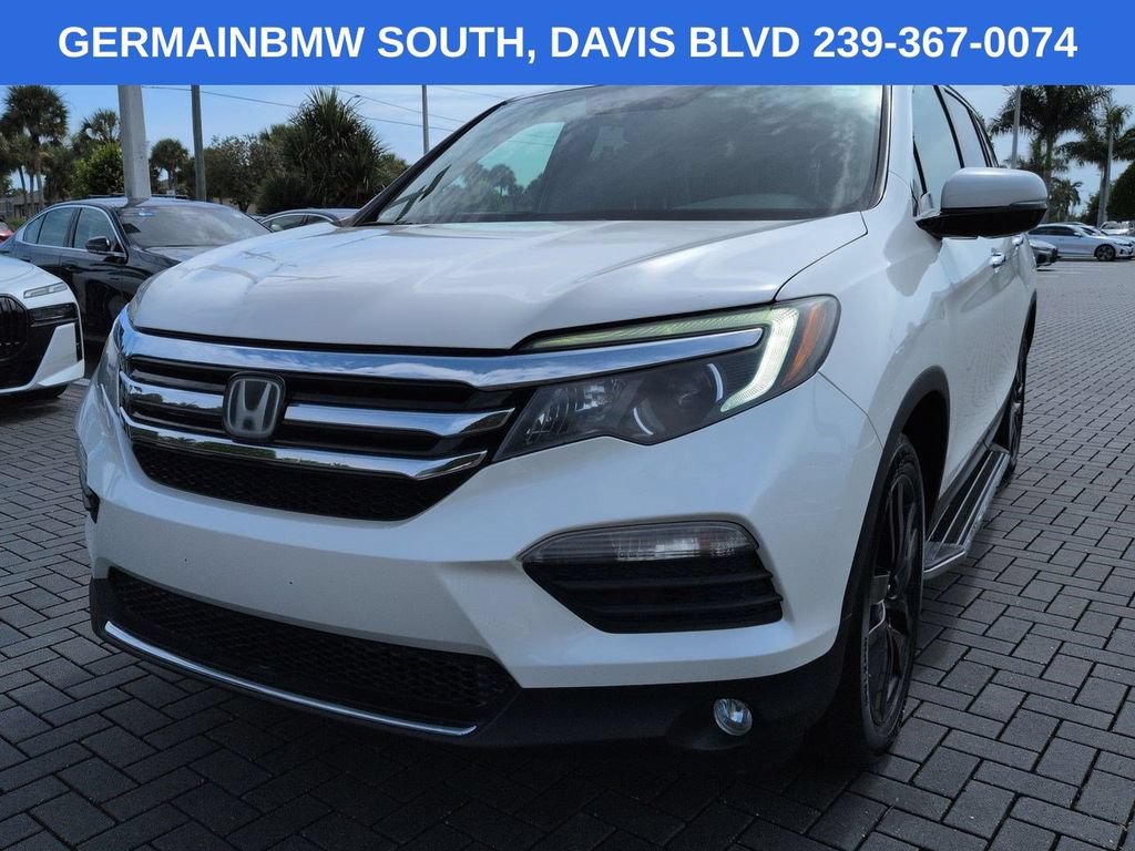 Used 2017 Honda Pilot Elite image 9