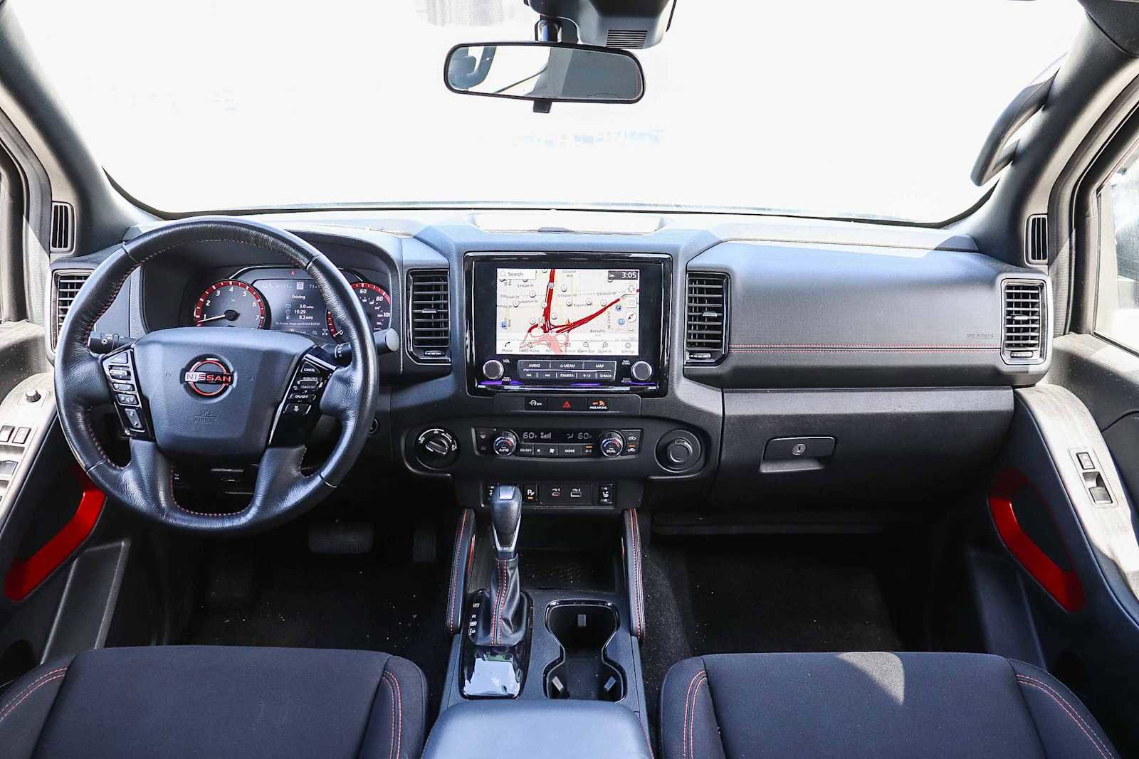 Used 2023 Nissan Frontier PRO-4X w/ Pro Convenience Package AWD/4WD image 12