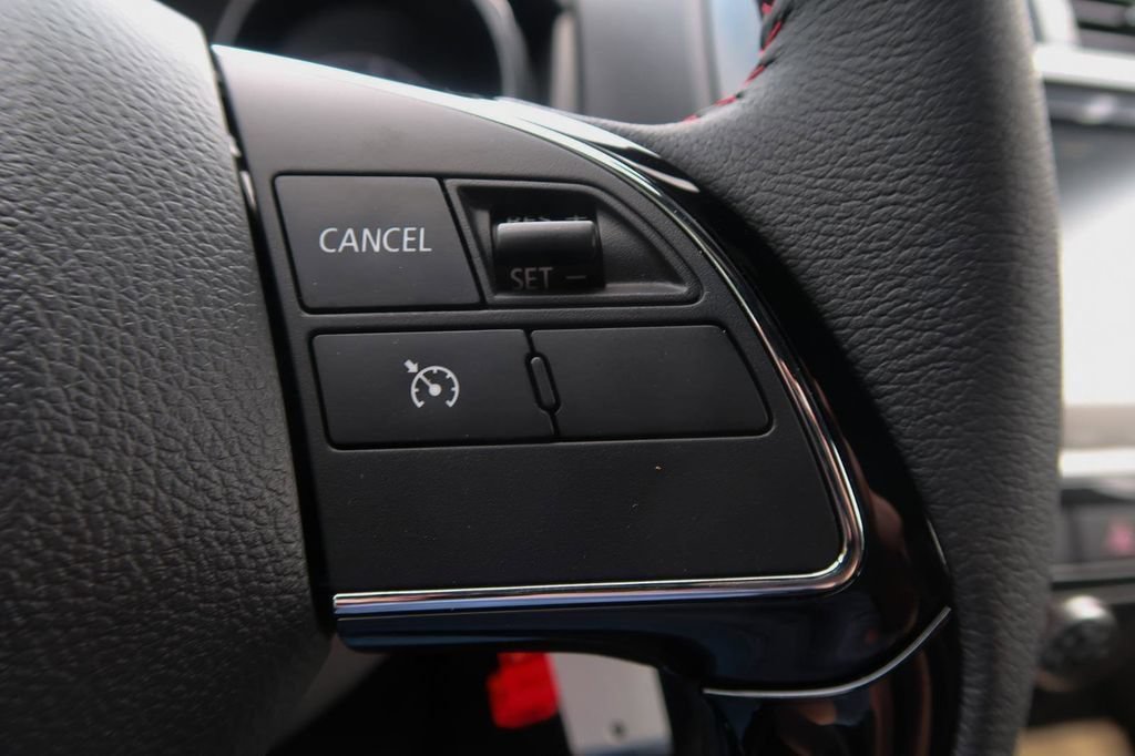Used 2025 Mitsubishi Outlander Sport AWD image 26