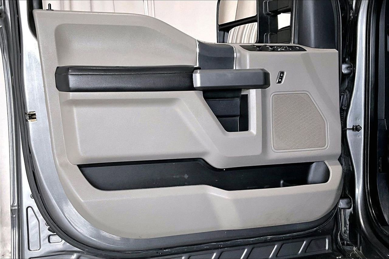 Used 2022 Ford F250 XLT w/ XLT Value Package image 25