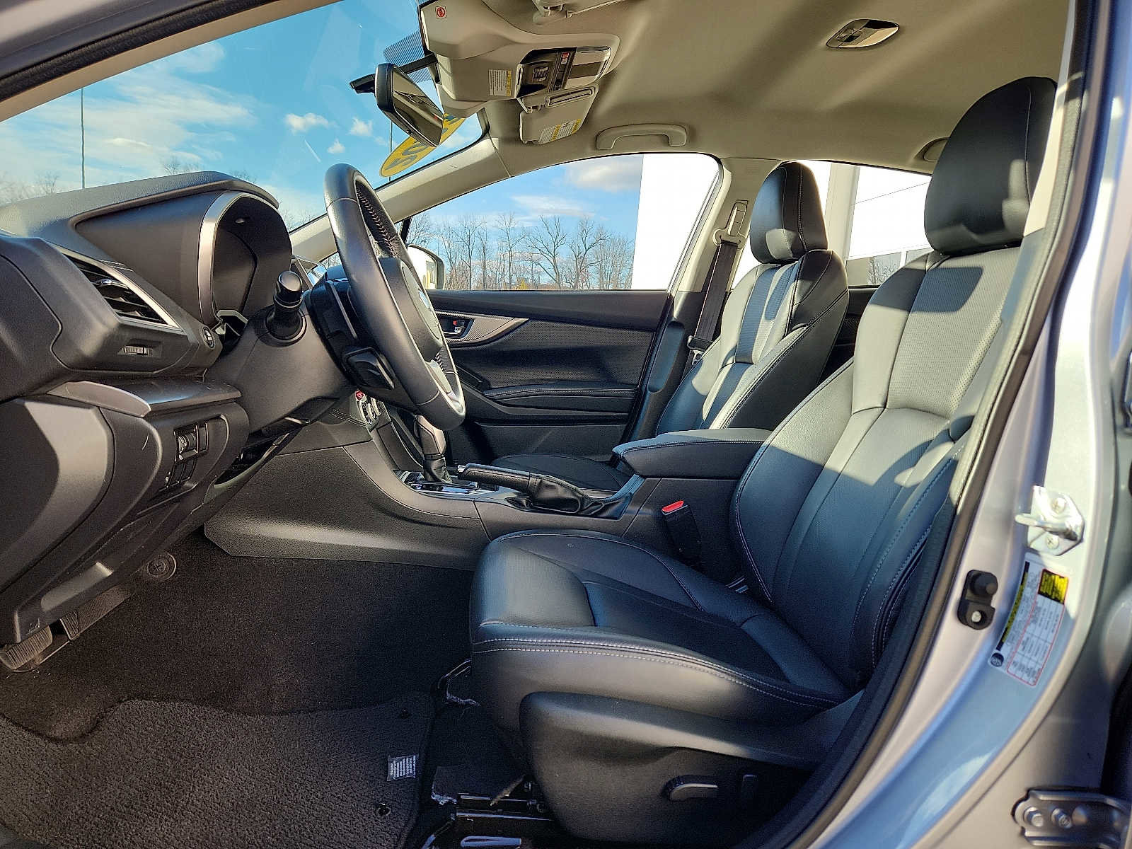 Used 2023 Subaru Impreza 2.0i Limited image 13