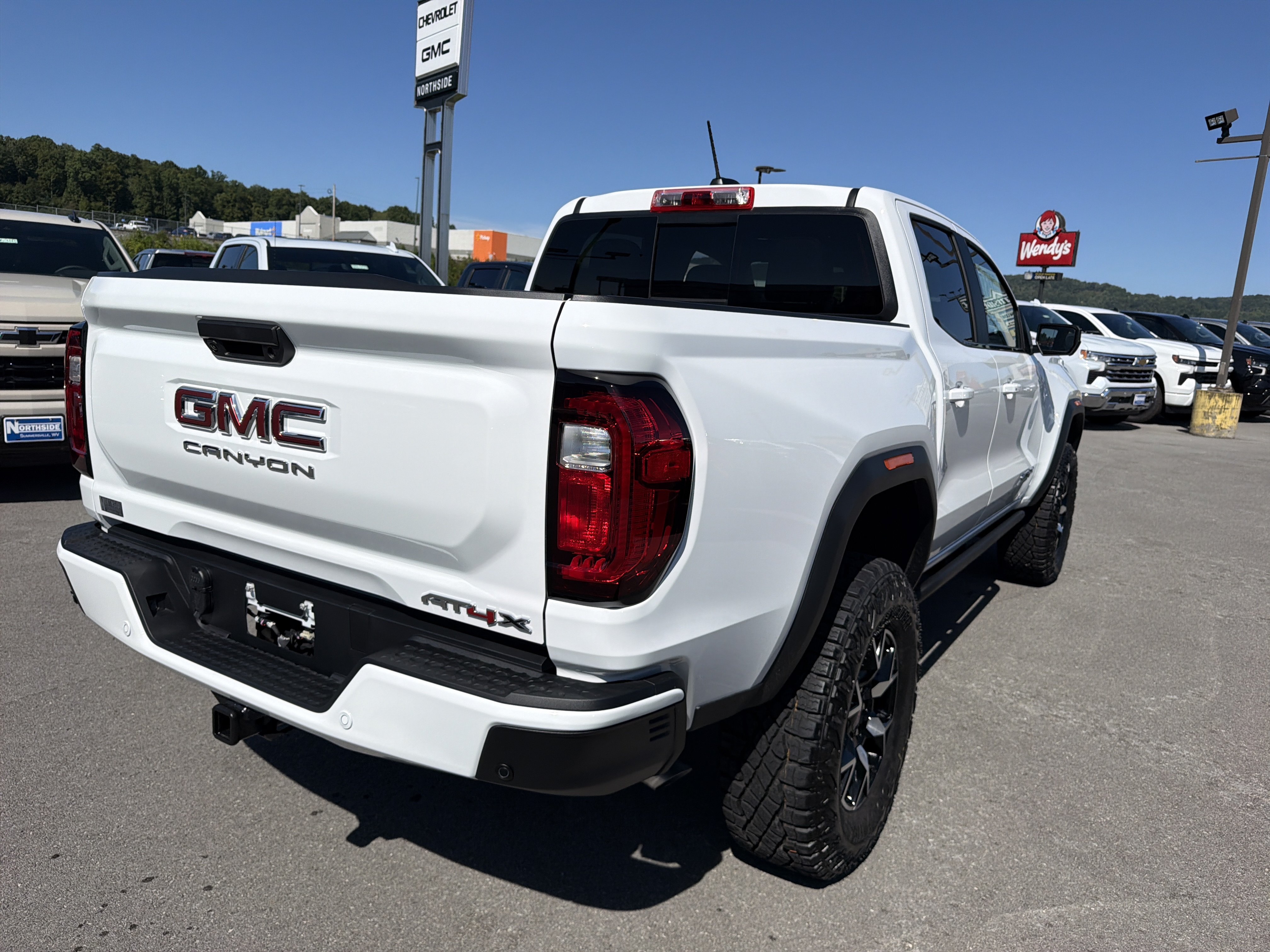 New 2026 GMC Canyon AT4X AWD/4WD image 7