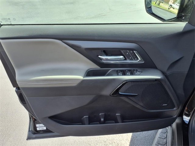 New 2026 Chevrolet Silverado EV Trail Boss image 13