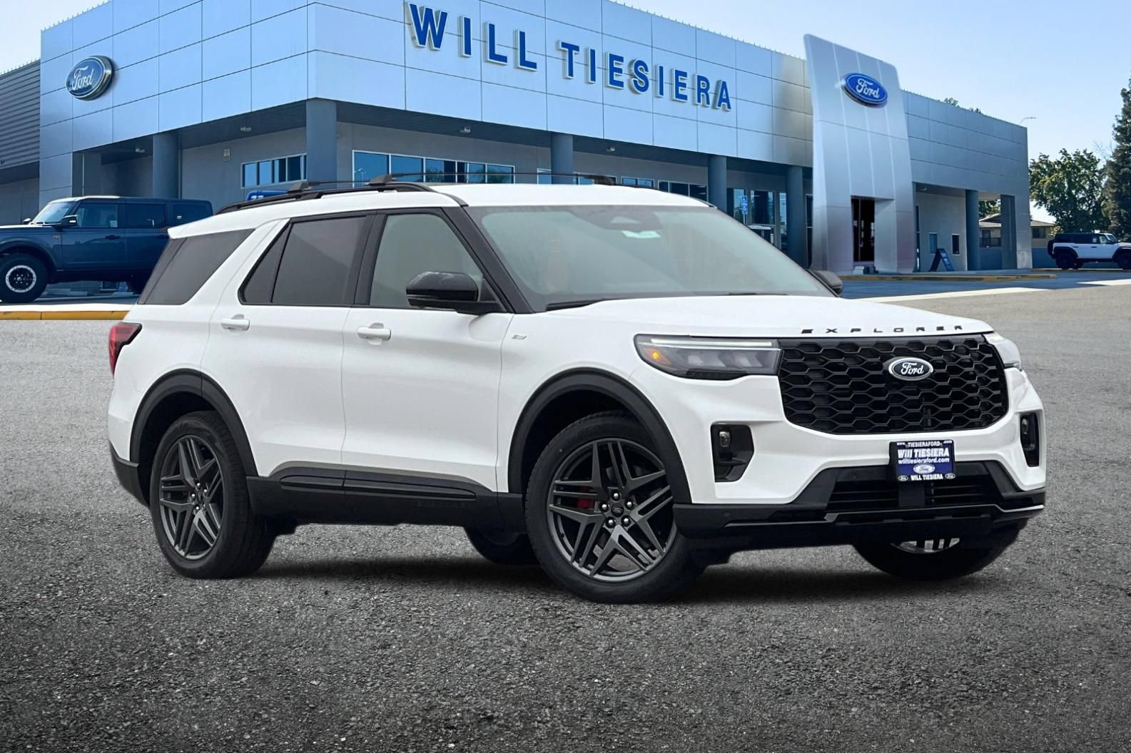 New 2026 Ford Explorer ST-Line w/ ST-Line Street Pack RWD image 2