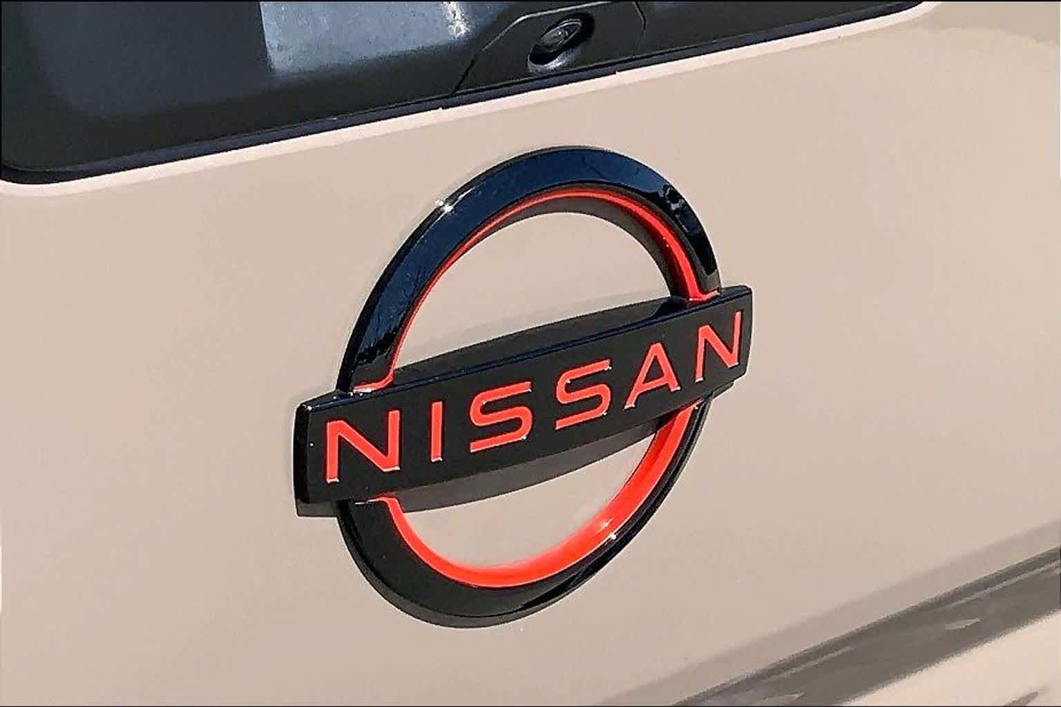Used 2023 Nissan Frontier PRO-4X w/ Pro Convenience Package image 29