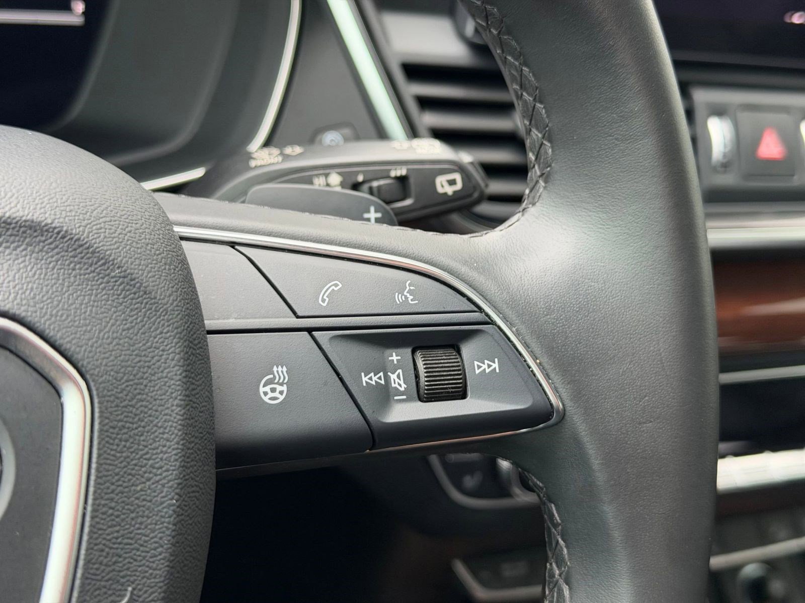 Certified 2023 Audi Q5 2.0T Premium Plus w/ Premium Plus Package image 27