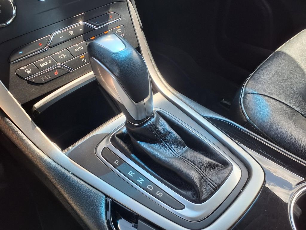 Used 2015 Ford Edge SEL w/ Equipment Group 201A image 27