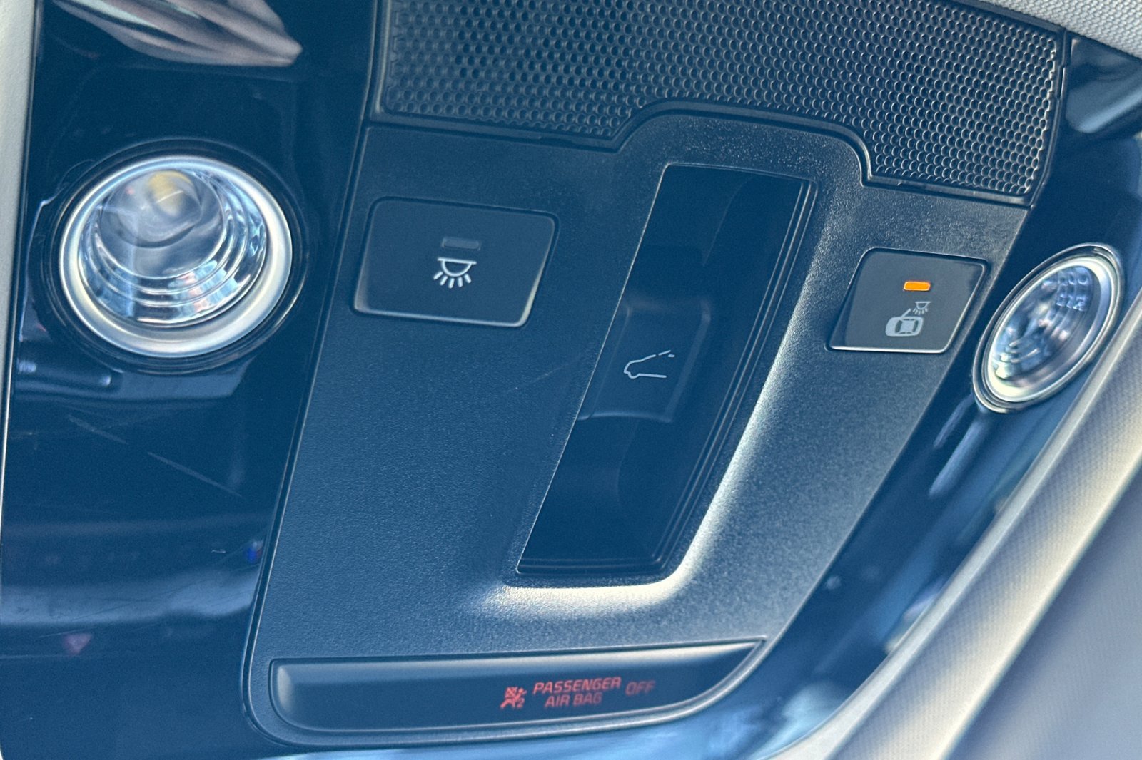 Used 2025 Kia Sportage SX FWD image 23