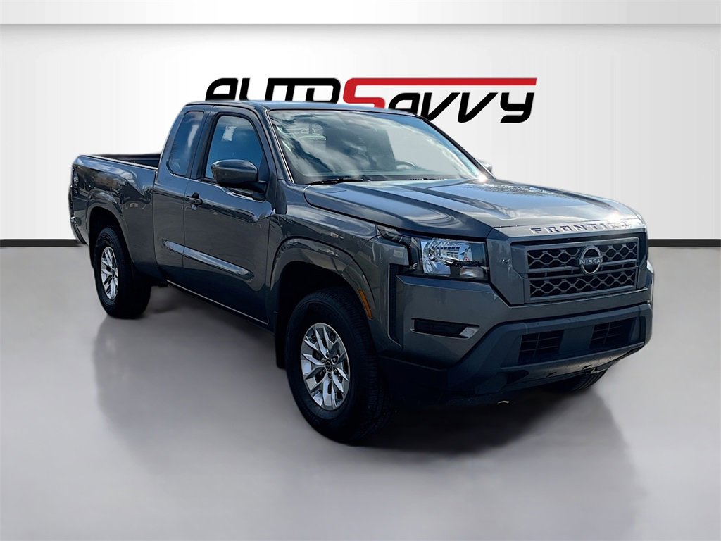 Used 2024 Nissan Frontier SV