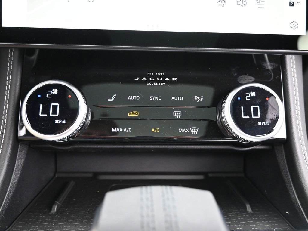 New 2026 Jaguar F-PACE R-Dynamic S image 26