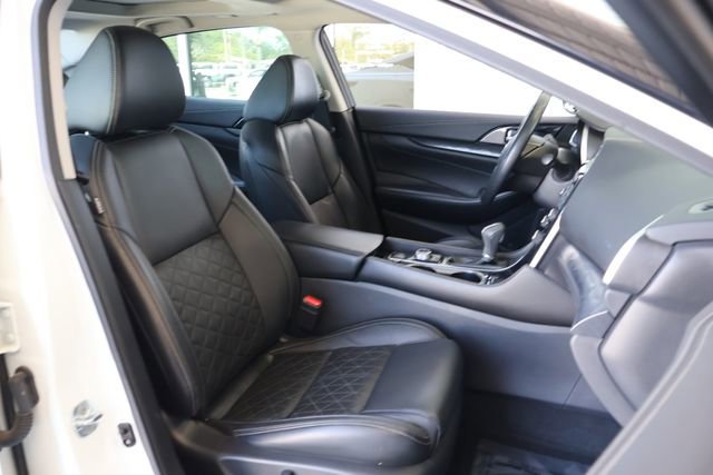 Used 2021 Nissan Maxima Platinum w/ Sport Mat Group FWD image 20