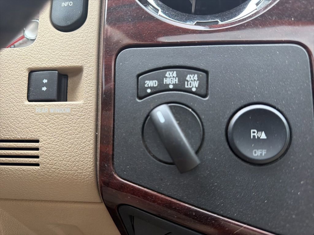 Used 2008 Ford F350 Lariat image 12