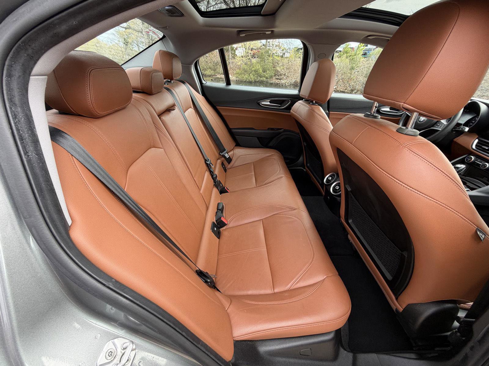 Used 2017 Alfa Romeo Giulia AWD w/ Cold Weather Package image 13