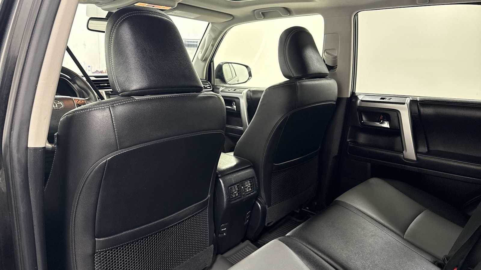 Certified 2019 Toyota 4Runner SR5 Premium image 26