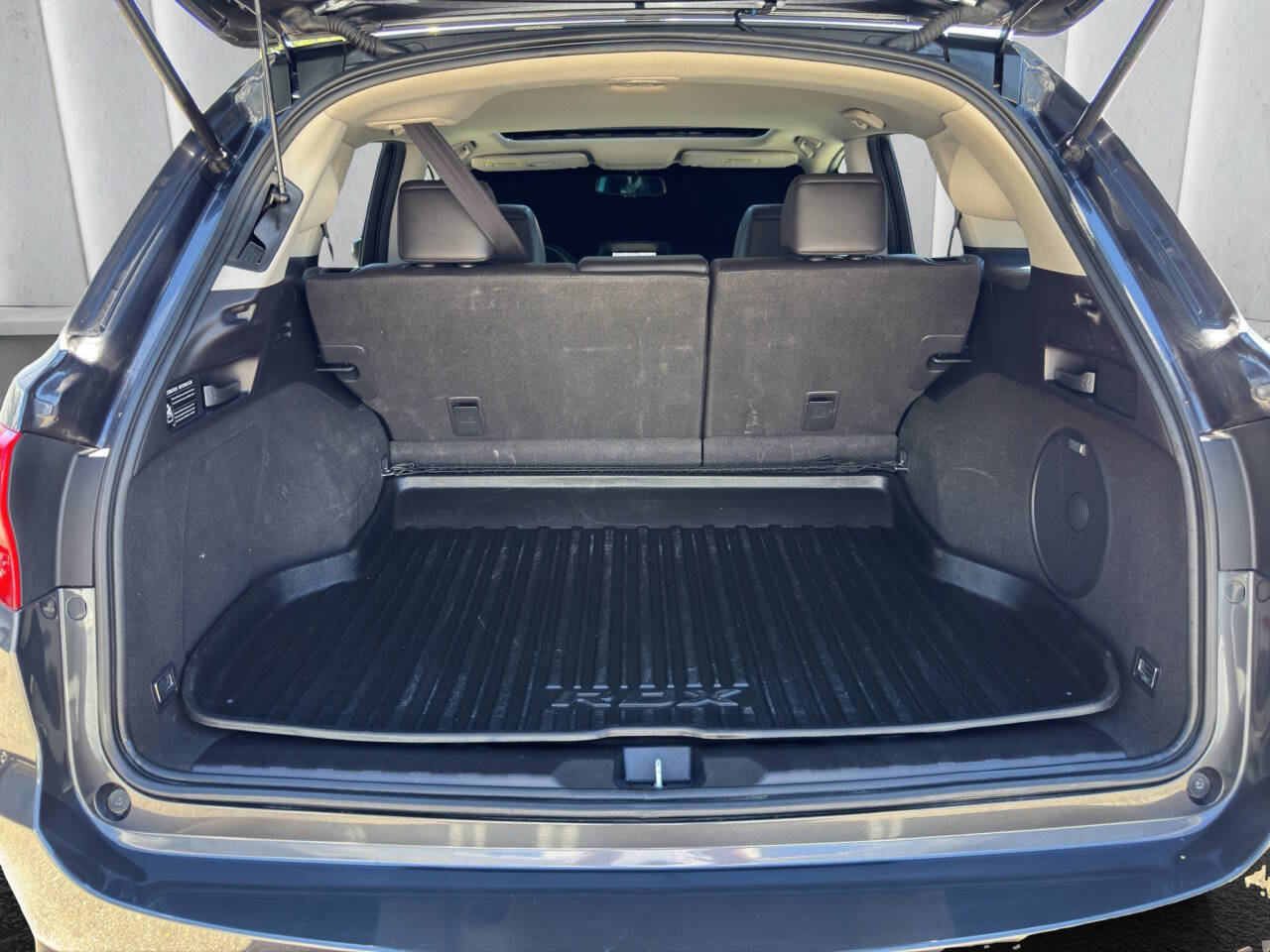Used 2015 Acura RDX AWD w/ Technology Package image 18