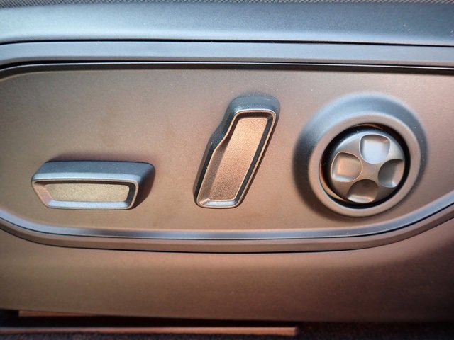 New 2025 Jeep Grand Cherokee Laredo X image 18