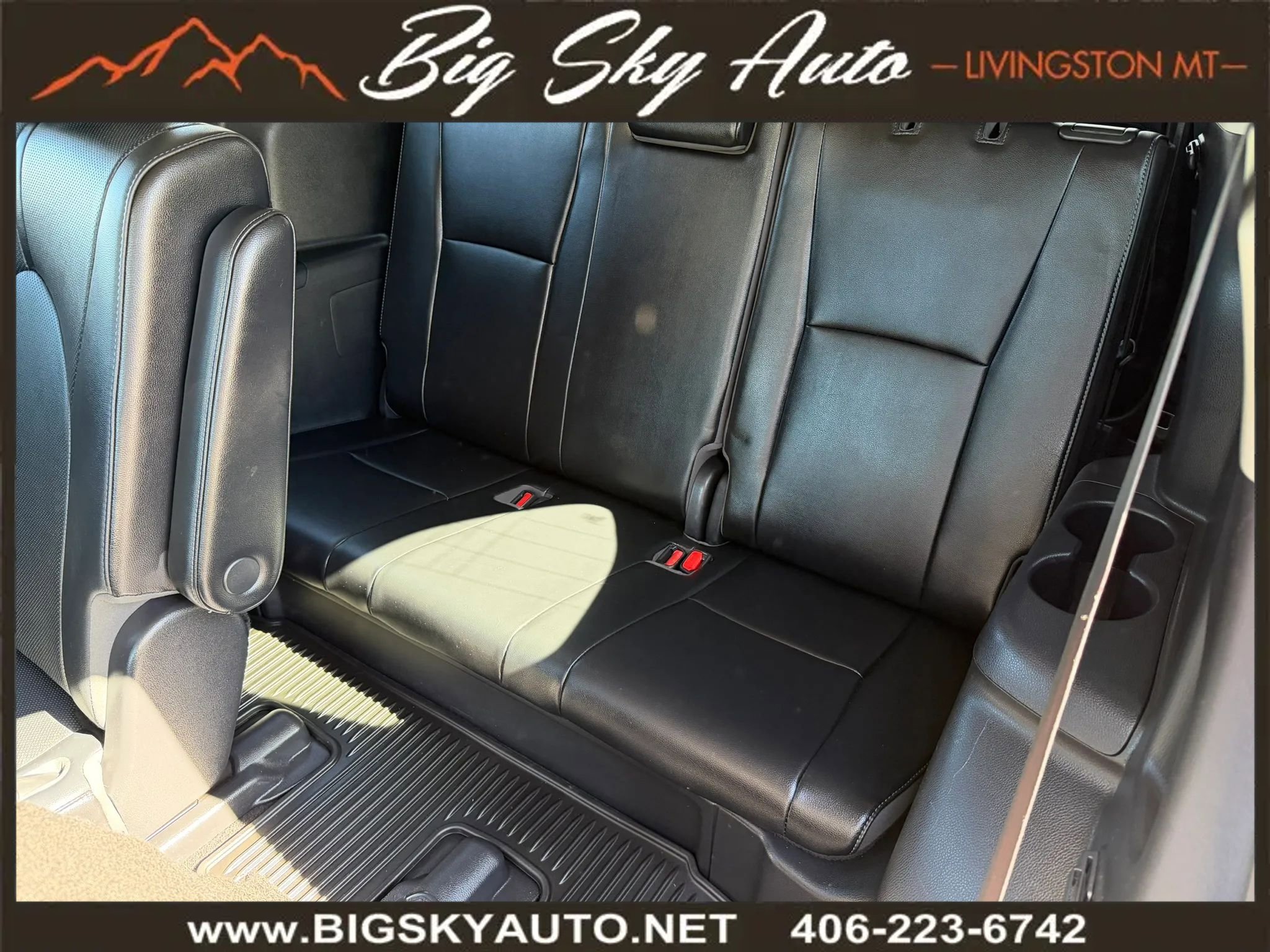 Used 2021 Toyota Highlander Limited image 18