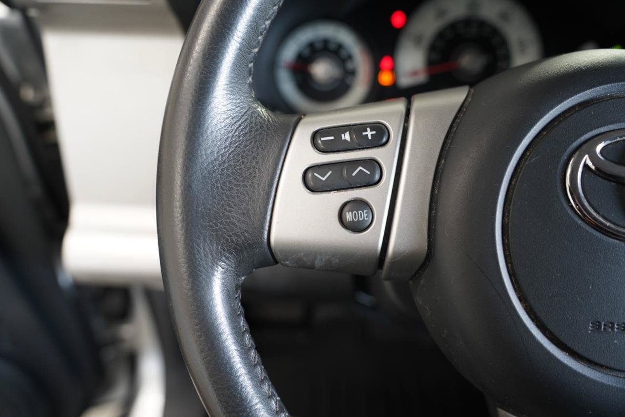 Used 2008 Toyota FJ Cruiser 4WD image 13