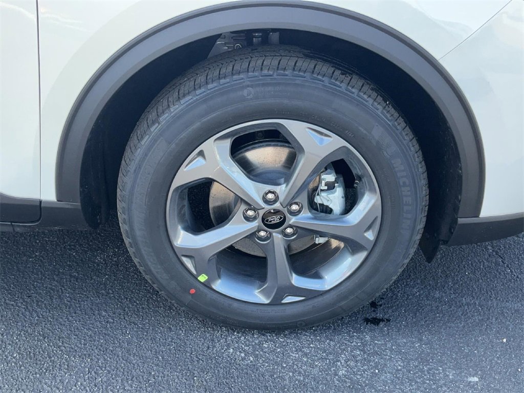 New 2025 Ford Escape ST-Line w/ Equipment Group 301A image 7