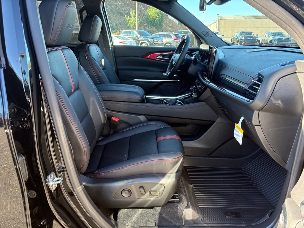 New 2026 Chevrolet Traverse RS image 29