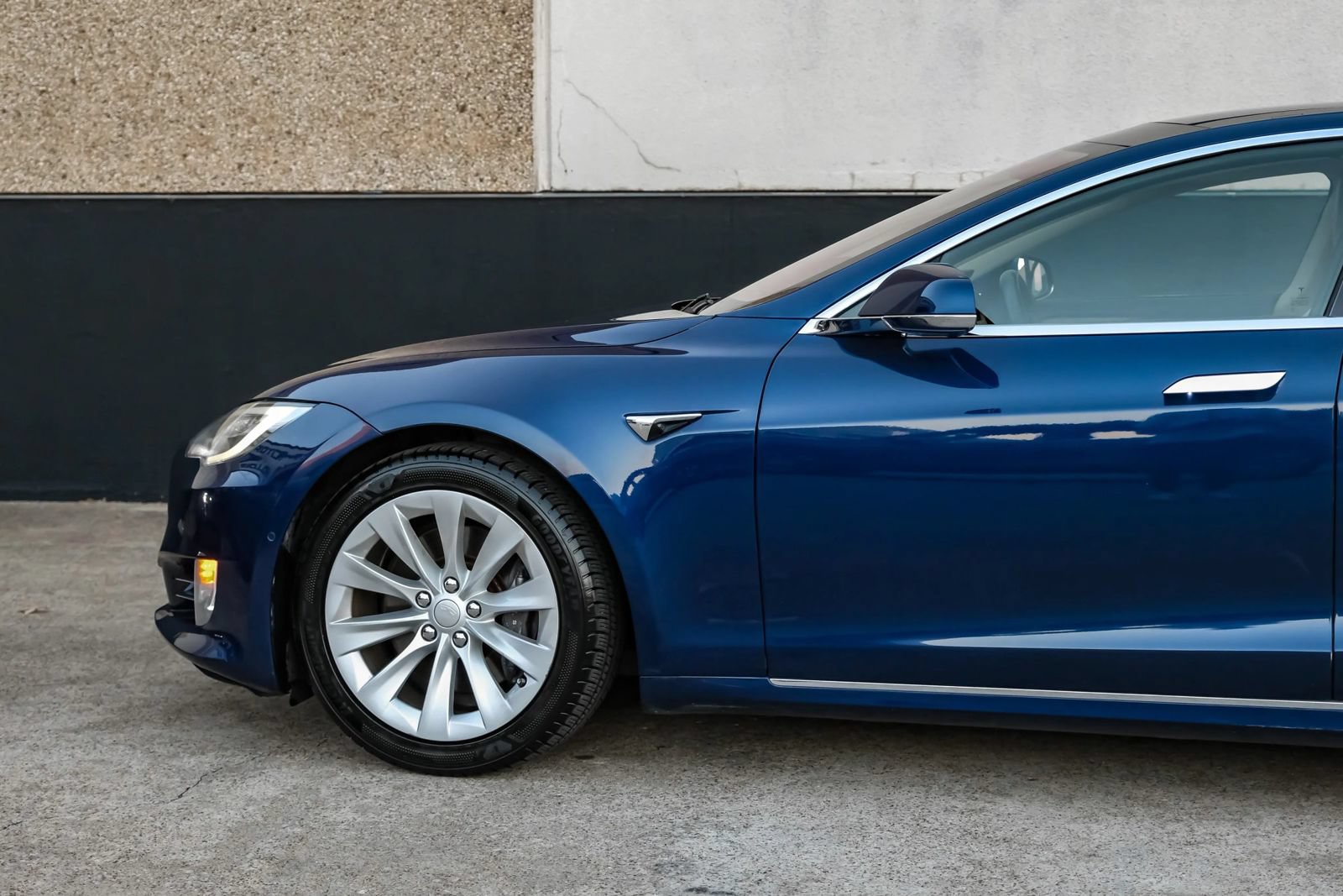 Used 2018 Tesla Model S 75D AWD/4WD image 14