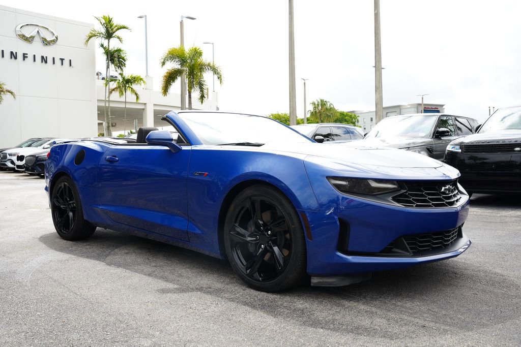 Used 2024 Chevrolet Camaro LT RWD image 13