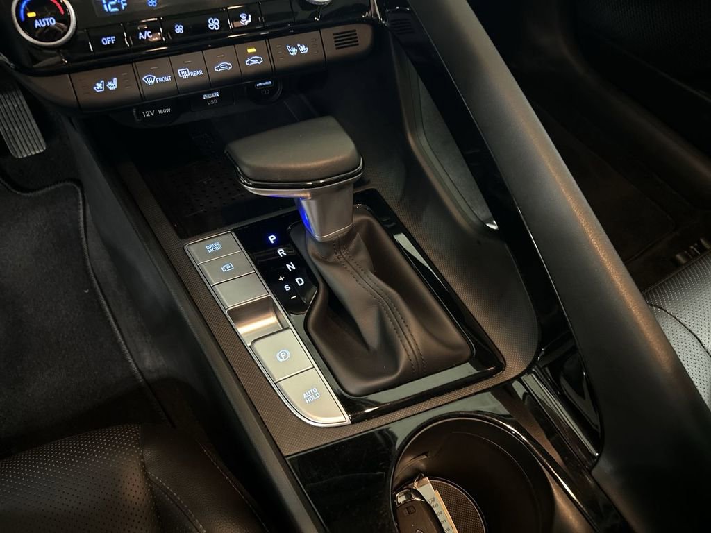 Used 2021 Hyundai Elantra Limited image 22