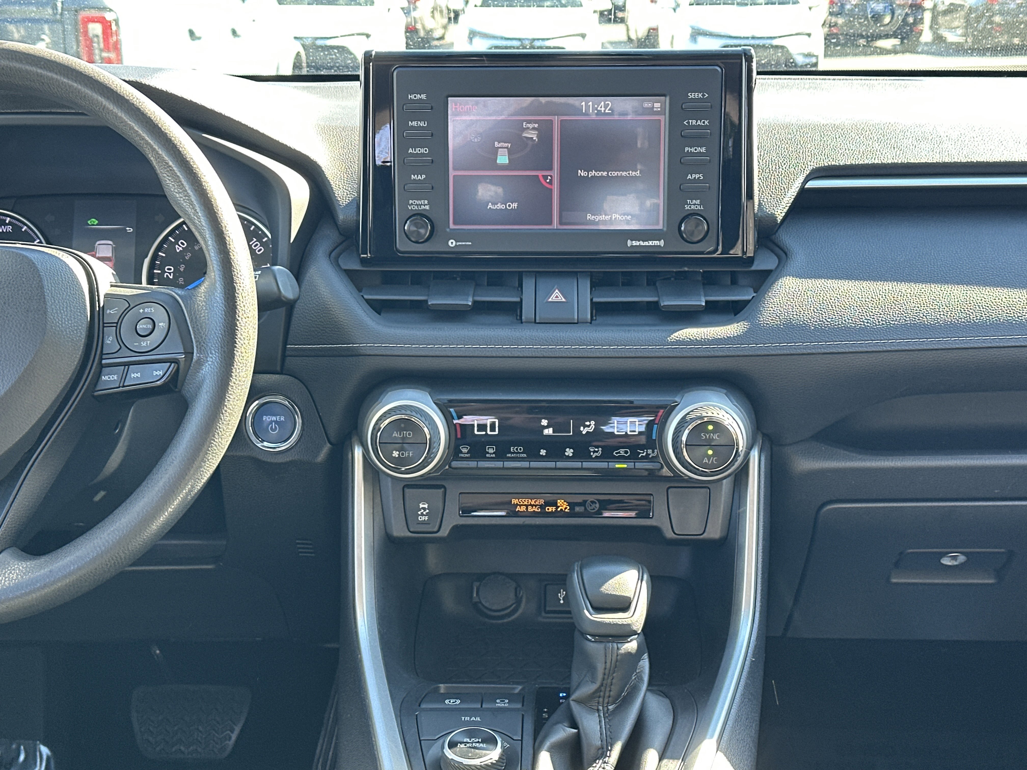 Certified 2022 Toyota RAV4 XLE image 30