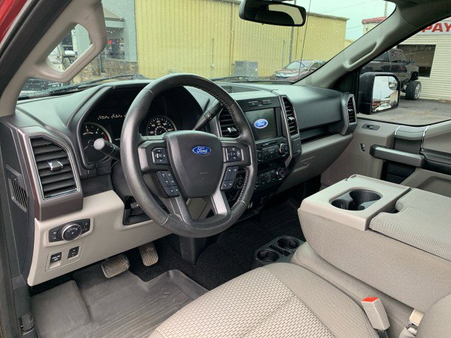 Used 2019 Ford F150 XLT w/ Equipment Group 302A Luxury image 8