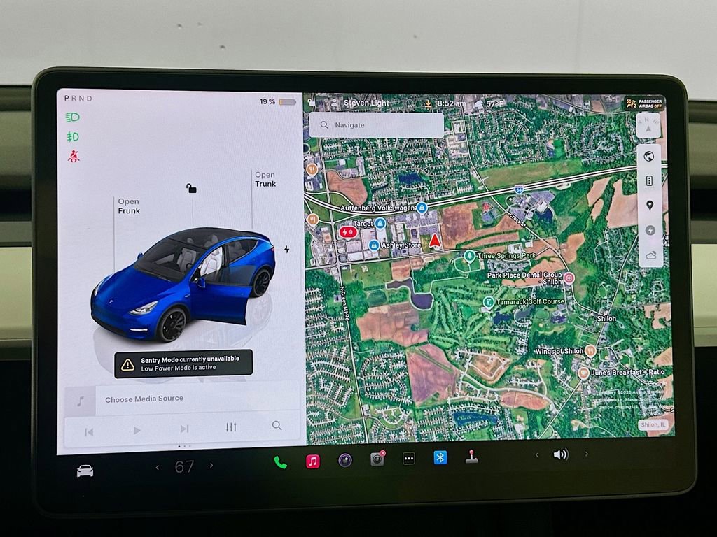 Used 2022 Tesla Model Y Performance image 13