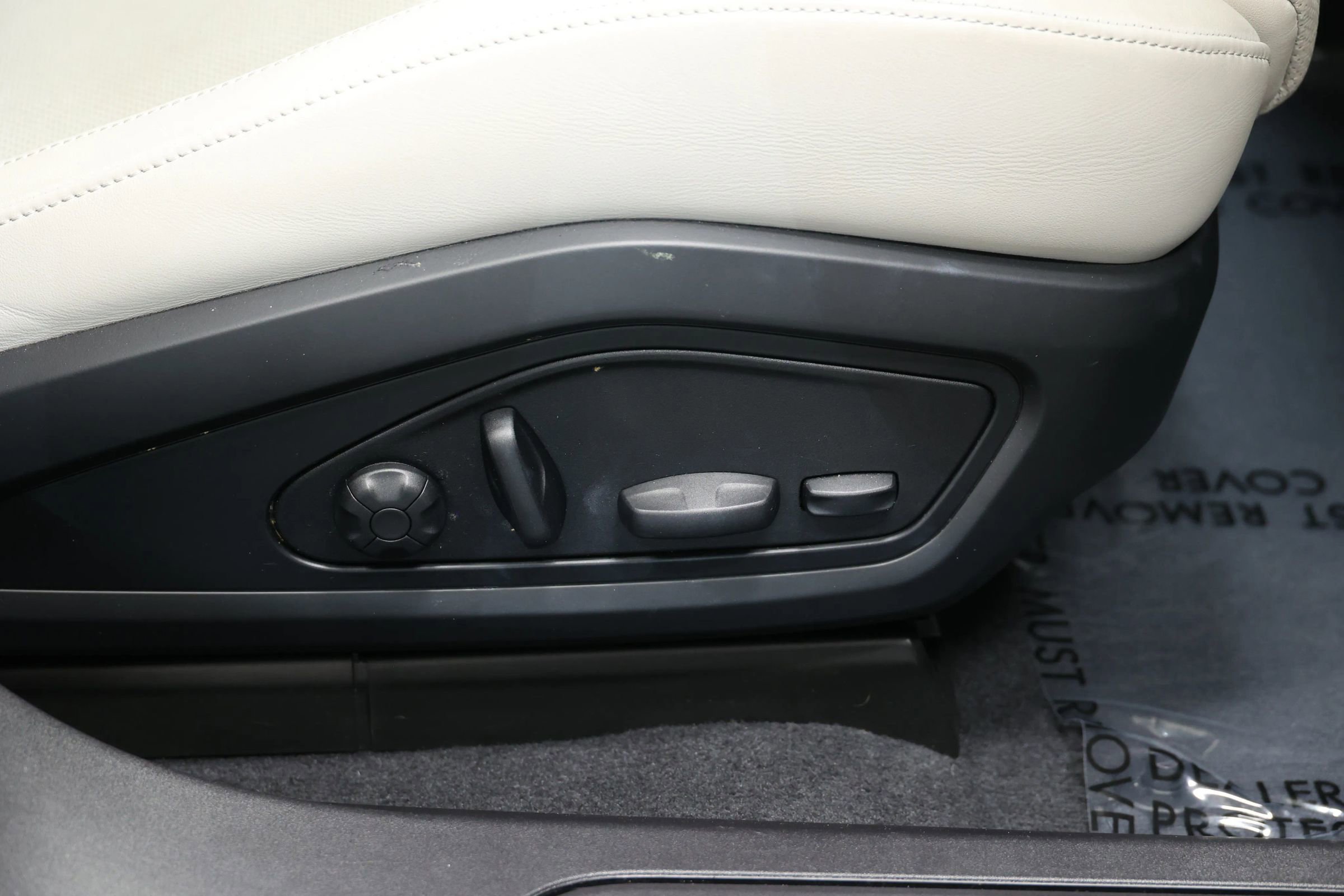 Used 2022 Porsche Taycan image 69