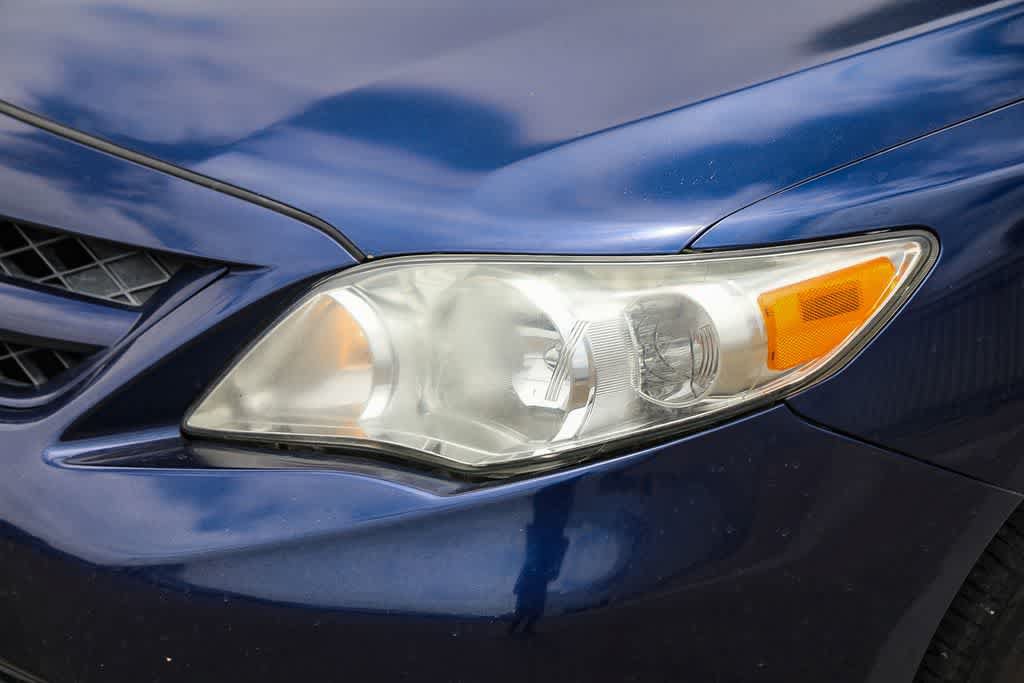 Used 2012 Toyota Corolla L FWD image 7