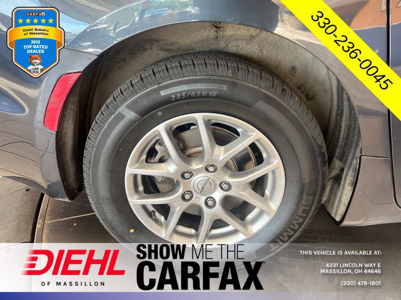 Used 2021 Chrysler Pacifica Touring w/ Cold Weather Group FWD image 9
