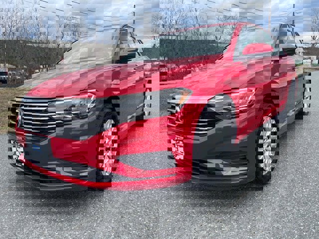 Used 2019 Volkswagen Jetta S w/ Driver Assistance Package image 1