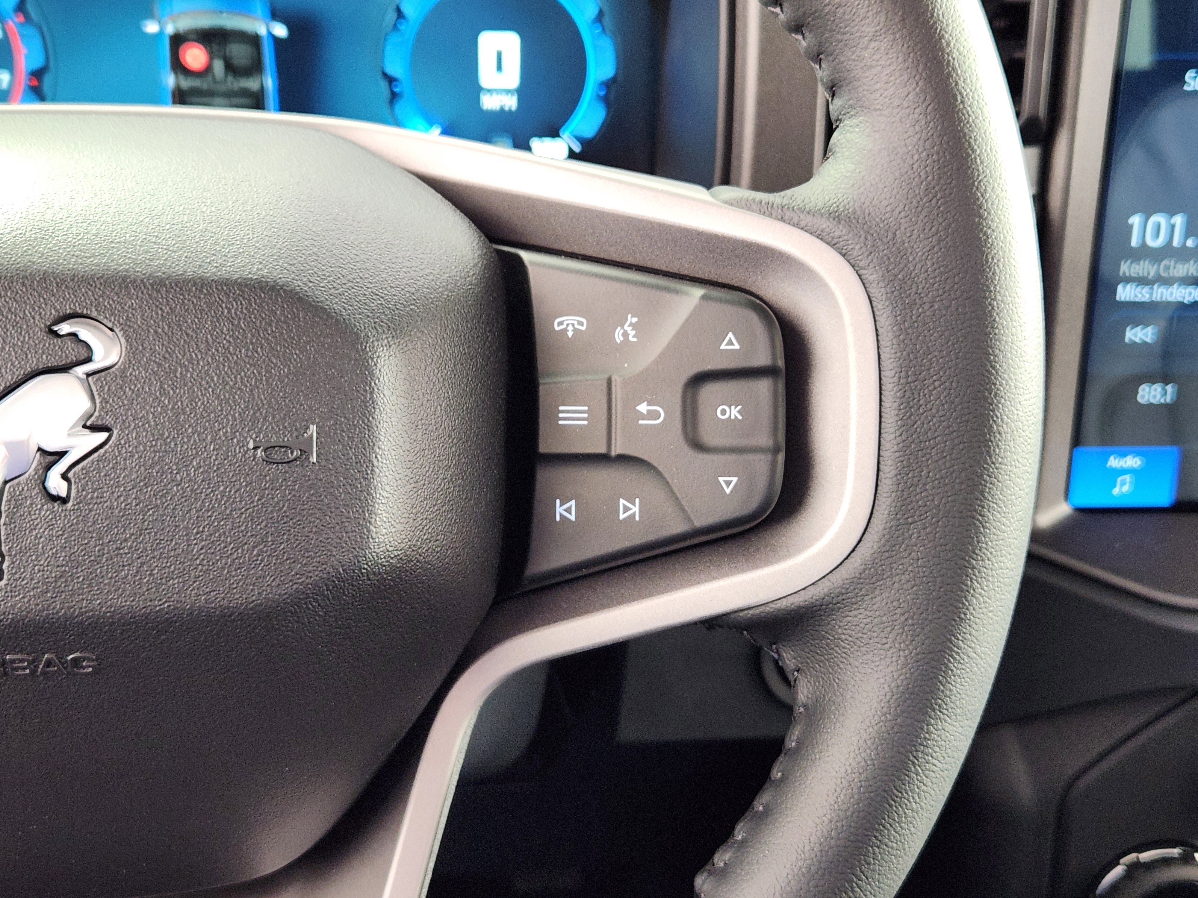 New 2025 Ford Bronco Badlands image 19