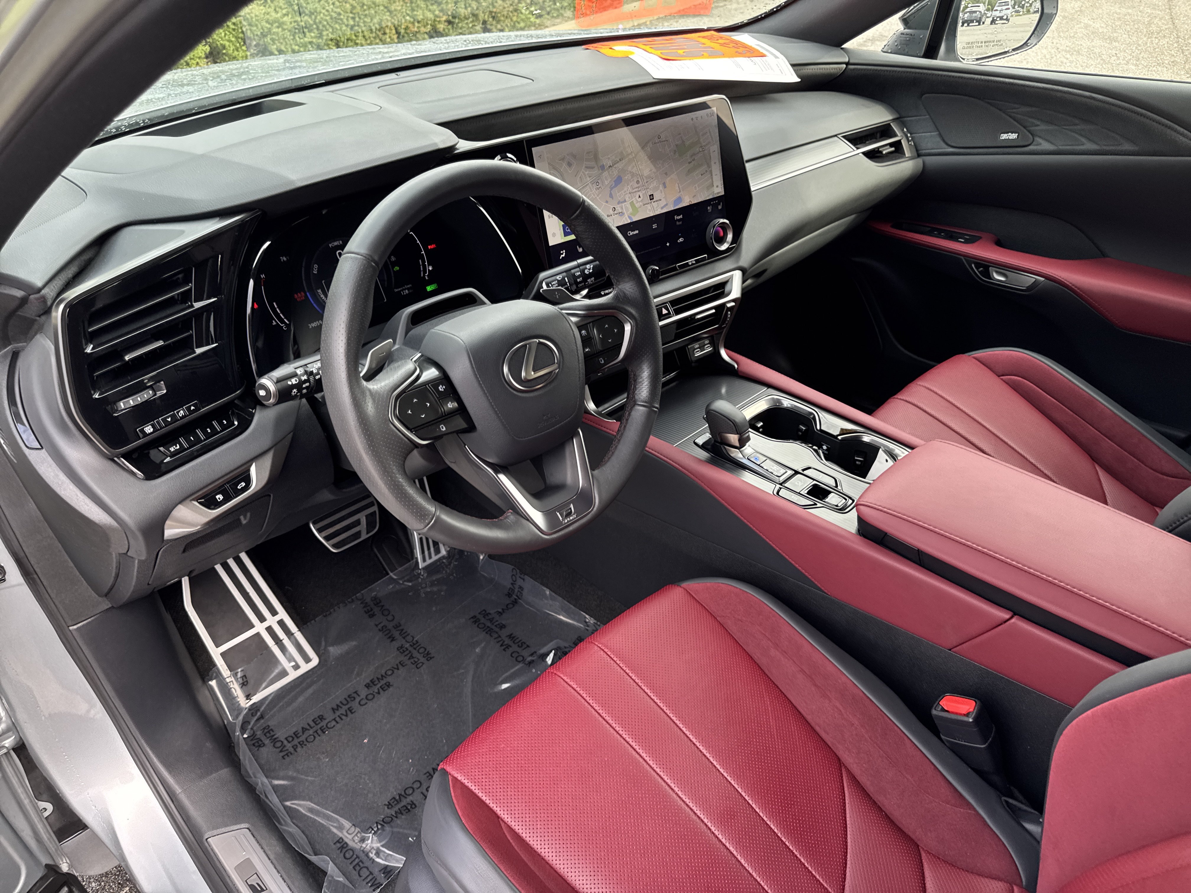 Used 2024 Lexus RX 500h F Sport w/ Convenience Package AWD/4WD image 21