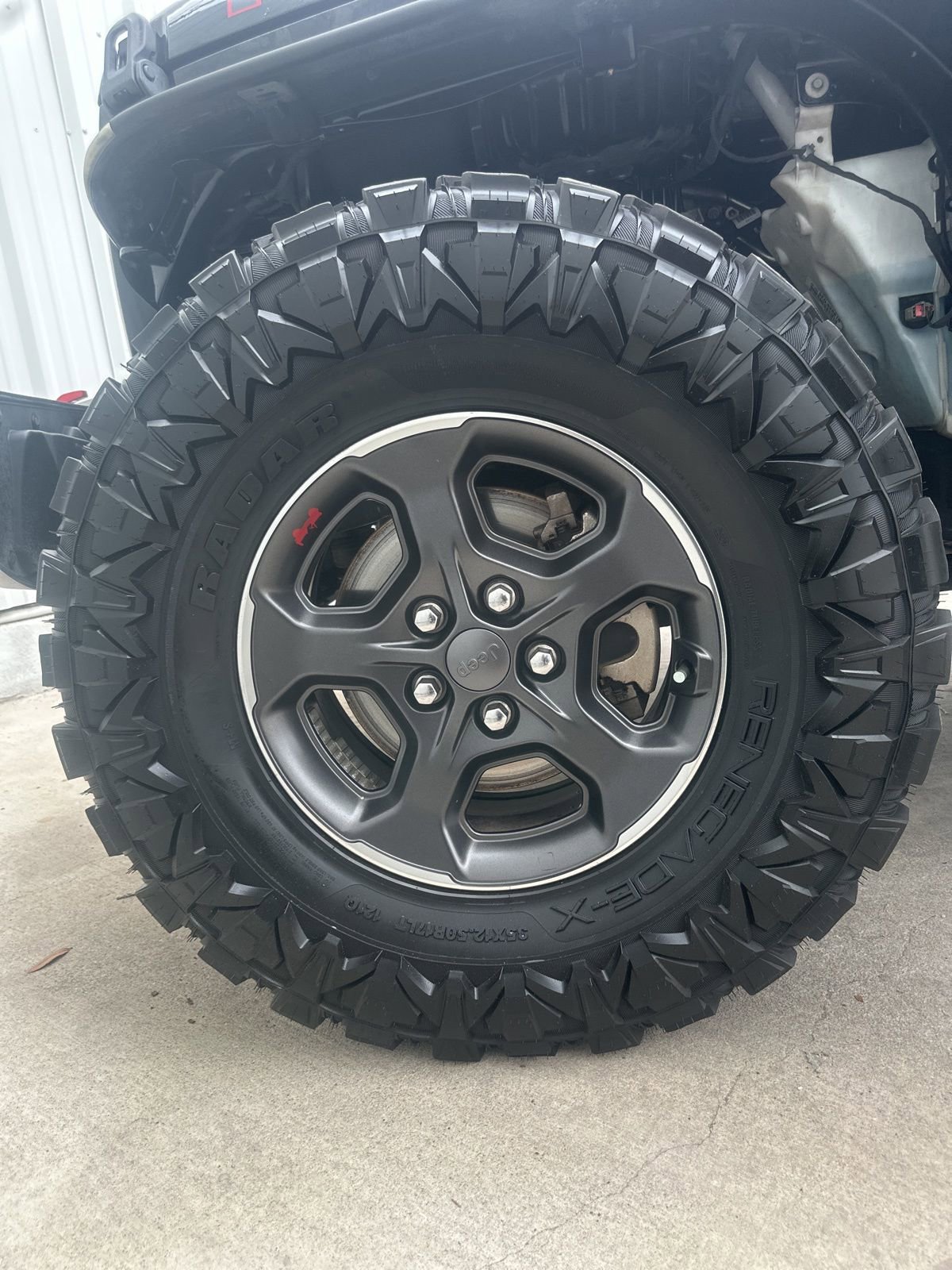 Used 2021 Jeep Gladiator Rubicon AWD/4WD image 24