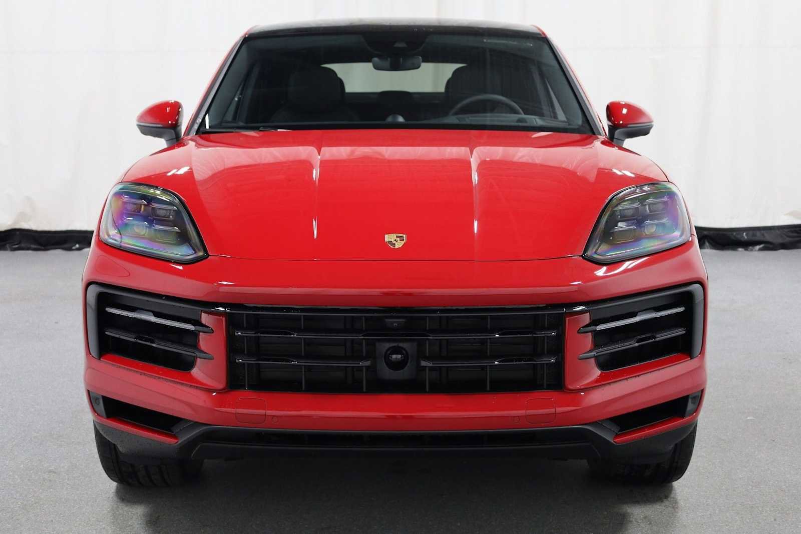 New 2025 Porsche Cayenne Coupe image 14